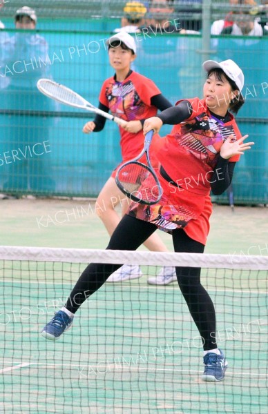 女子十勝勢初Ｖ、全国へ―道中体連ソフトテニス 3