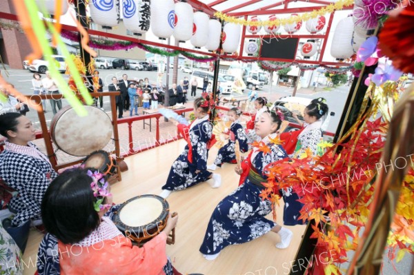 神輿や山車が市内を巡る　地域の繁栄や平穏祈願　帯広神社秋季例大祭