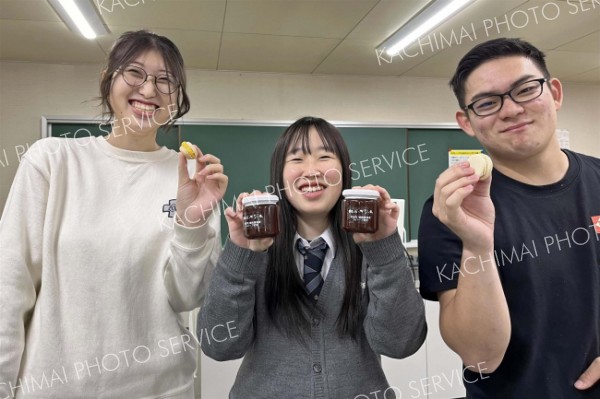 １７日は「めむクリ」　芽室駅前で高校生手作りクリスマスイベント