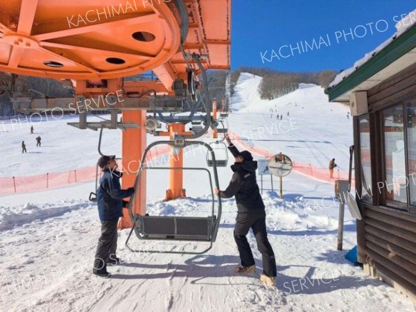 新得山スキー場が２０日にオープン　初日は終日リフト無料