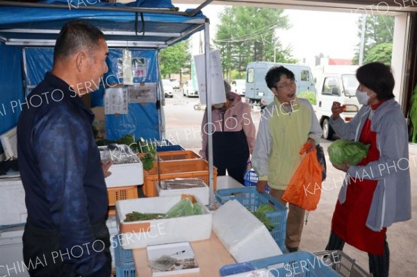 清水御影で産直野菜市　１０月末まで毎週水曜