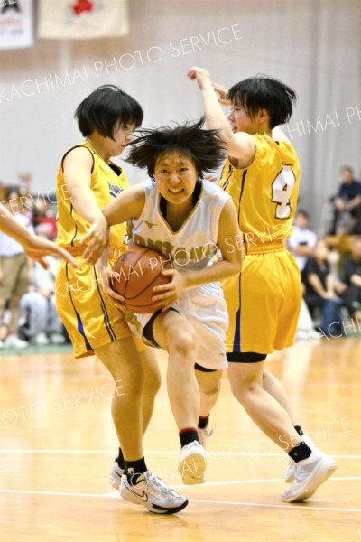 【女子決勝リーグ・帯大谷－札幌東】（金野和彦撮影