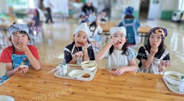 さくらんぼおいしいね　山形・東根市との姉妹都市３０周年記念給食