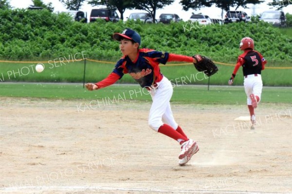 決勝　豊成ファイターズ―本別レッズ