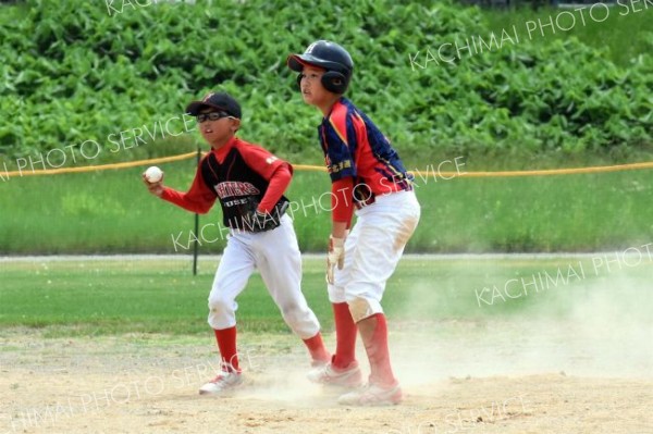 決勝　豊成ファイターズ―本別レッズ