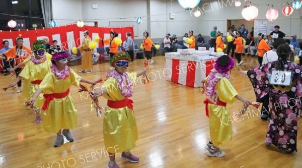 子どもも大人も盆踊り　豊頃