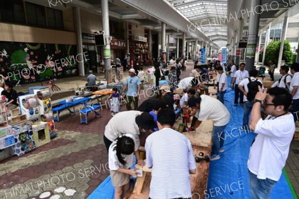 活況だった十勝２×４協会のＤＩＹ教室