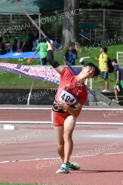 【男子やり投げ決勝】２投目に５８メートル１５の大会新をマークして優勝した