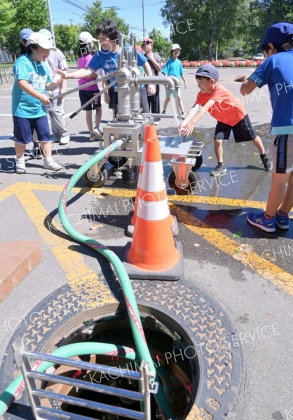 災害への備え学ぶ　幕別小・中学校で「１日防災学校」