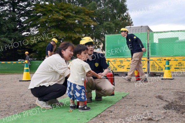 災害へ意識付け、住民４０００人が参加　宮坂建設防災訓練