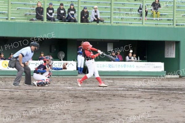 豊成４年ぶり９度目Ｖ　６－５大正　３位はウエストと明星・花園　財団旗少年野球 10