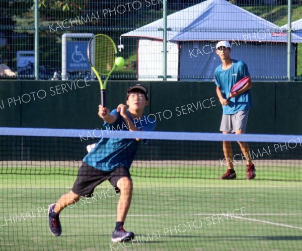 個人戦男子ダブルスで優勝した