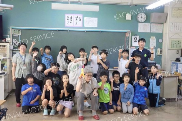 更別小４年生が認知症サポーター小学生養成講座を受講