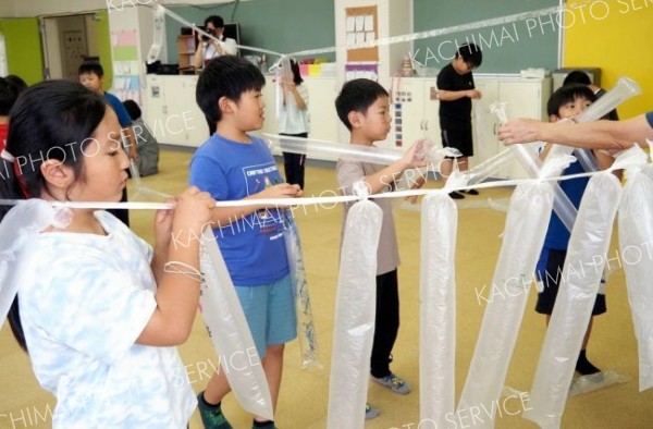 空気を使って遊ぼう　豊頃でワークショップ