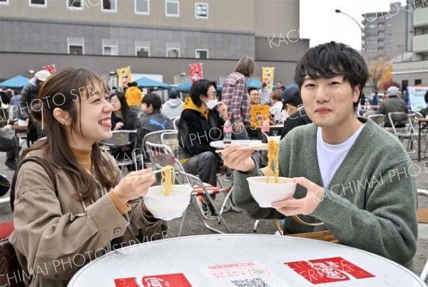 「十勝産」ラーメン集結、駅北で初フェスタ　３日も開催