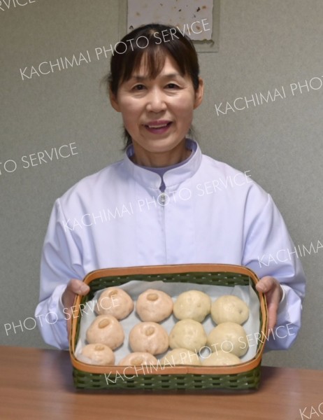 故郷の味・酒まんじゅうを十勝でも　音更の土屋さん「糀まんじゅう」の店オープン