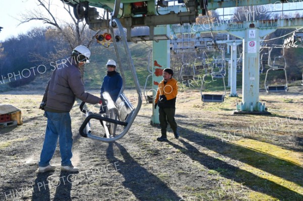 メムロスキー場２年ぶり再開へ準備着々