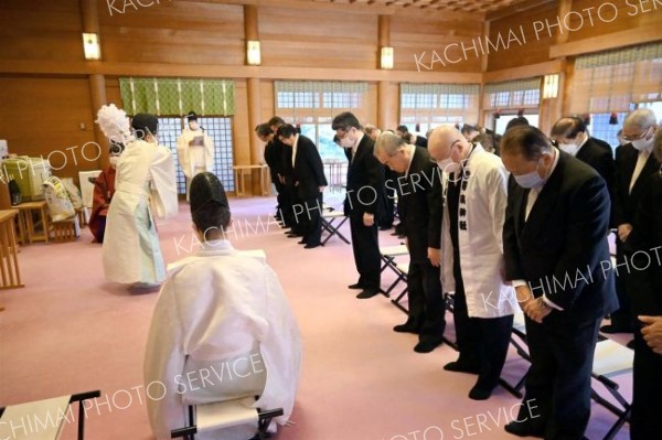 秋の実りに感謝　帯廣神社で新嘗祭