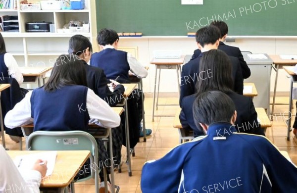 市内小学生の自己肯定感低く　学力テスト４年連続全国下回る　中学生は高く