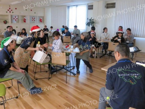 移住者同士でクリスマス交流会　中札内