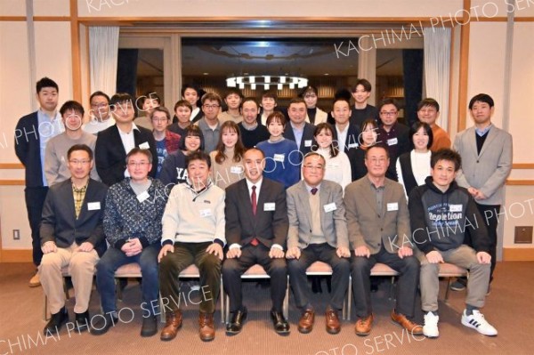 帯柏葉バドミントンＯＢ会が２０周年記念総会