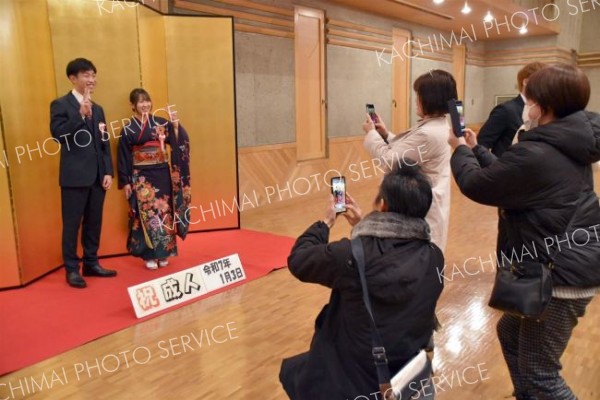 二十歳の門出を祝った参加者（陸別）