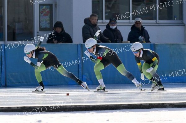 女子スプリント３位の農業。