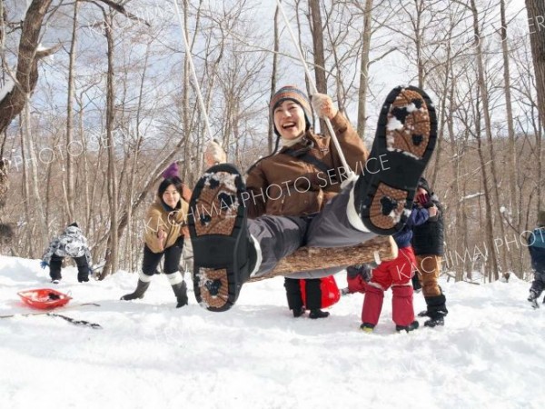 ふかふかの新雪で冬遊び　豊頃で森っと広場