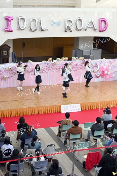 初期メン４人、万感の卒業　星槎高アイドル部、初主催ライブ 10