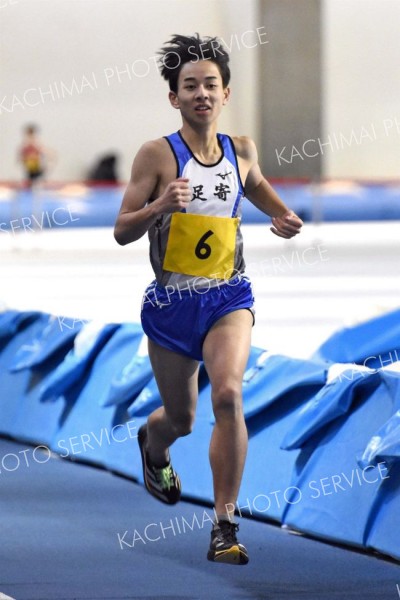 中学男子１５００メートル６組