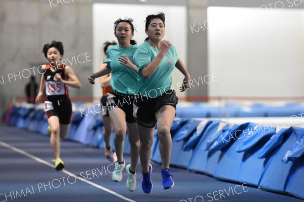 中学女子３００メートル７組