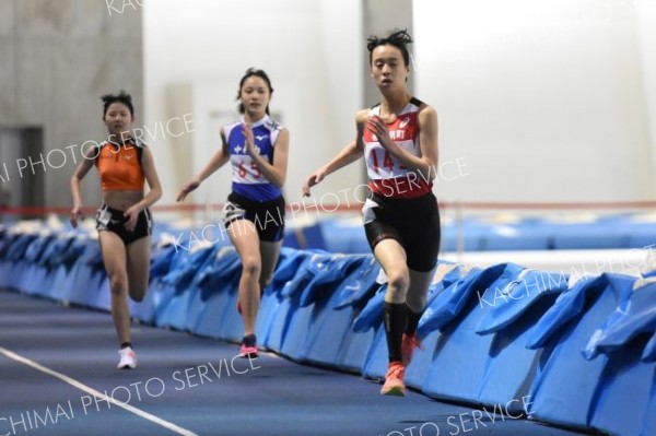中学女子３００メートル９組