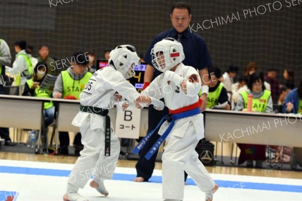 組手小学５年男子初級第３戦