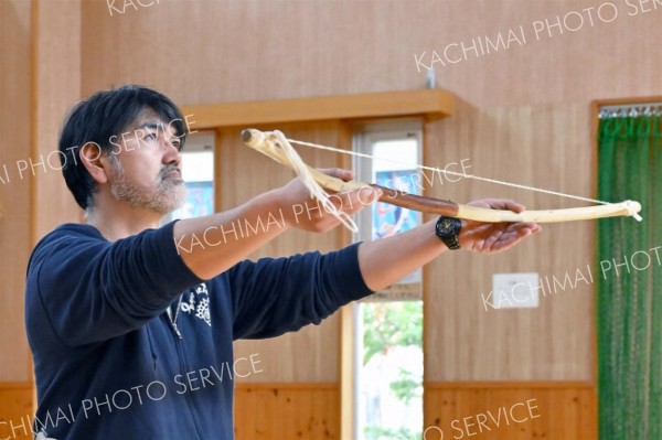万博でアイヌ舞踊を　帯広カムイトウウポポ保存会　１７日に披露 6