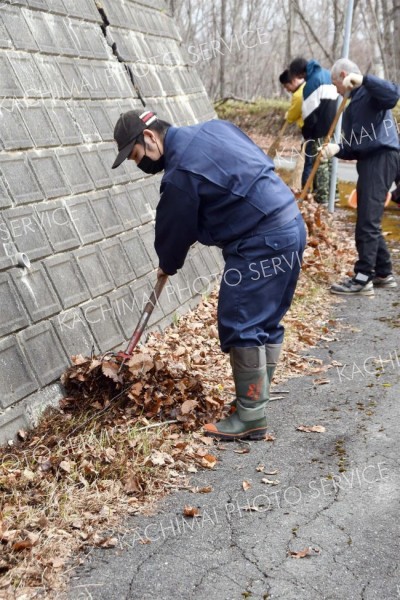 陸別の新栄緑化が清掃奉仕