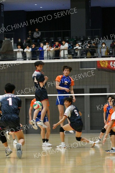 白樺学園男子Ｖ、帯南商女子連覇　バレーボール春季高校リーグ大会 10