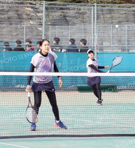 女子優勝