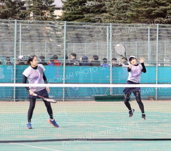 女子優勝