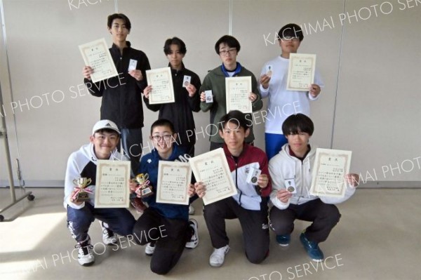 男子ダブルスの上位入賞者。