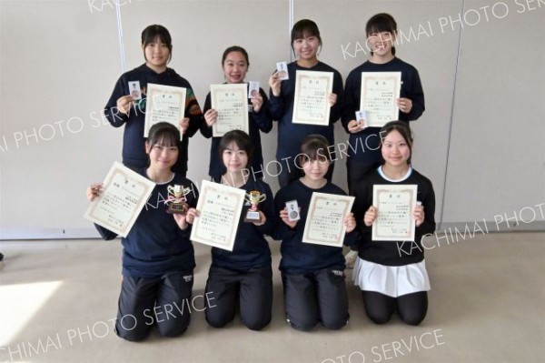 女子ダブルスの上位入賞者