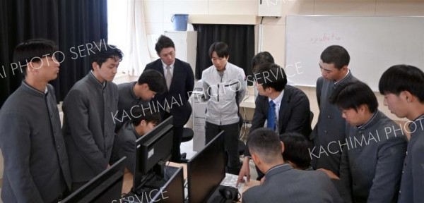 課題研究へ協力企業と開始式　帯広工業高　「貴重な体験、しっかり学ぶ」