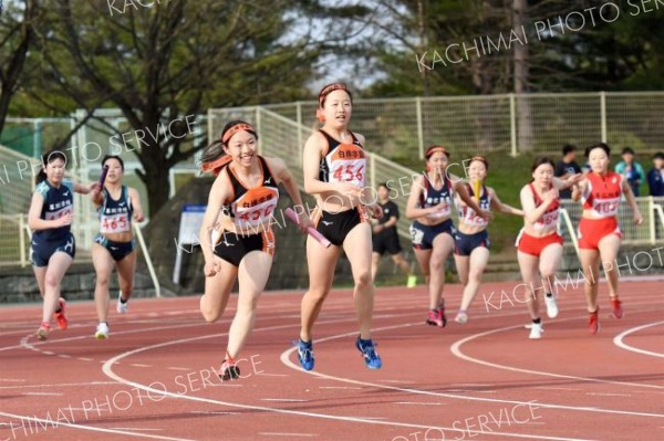 女子４００メートルリレー