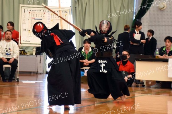 団体戦小学生低学年　音更柳町―札幌札苗剣心会
