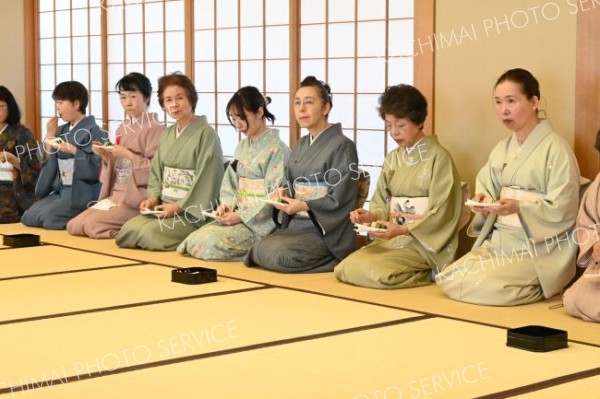 裏千家淡交会帯広支部が春季茶会
