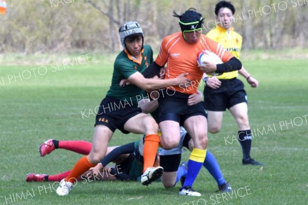 十勝の１０人含め道選抜入り目指し熱戦　道高校合同チームラグビー大会 6