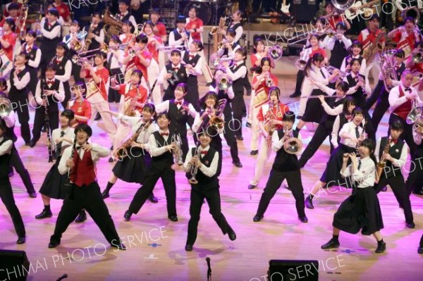 ダンプレ発祥の十勝で祭典　池田高など道内５校が３０曲演奏