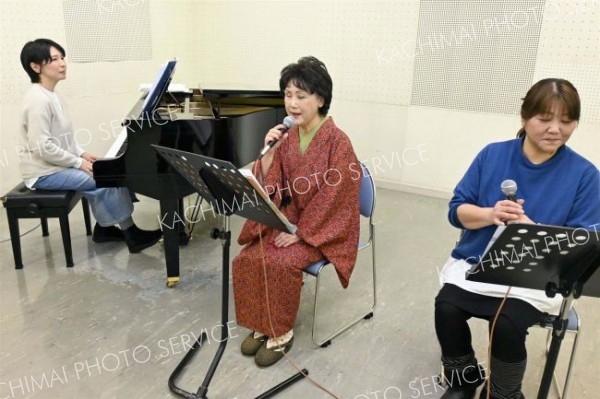 文筆活動３５周年　２５日に記念朗読ライブ