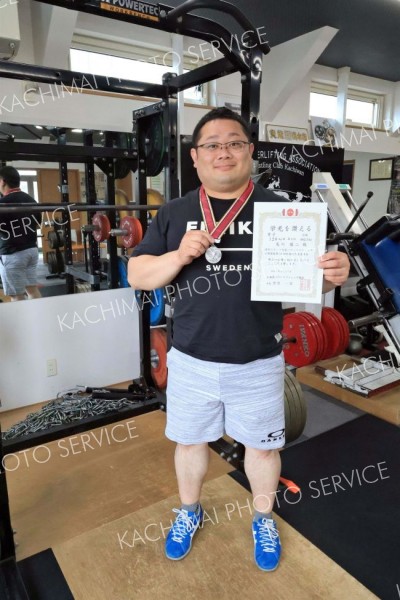 スクワットの道記録を１４年ぶりに更新して準優勝した