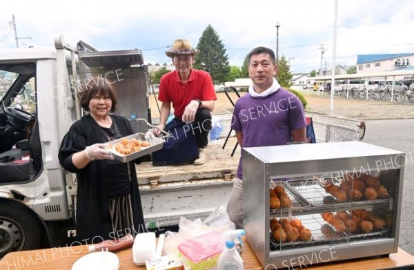 峠の味、十勝学園の子どもたちに　カフェミッキー「あげいも」無償提供～こぼれ話