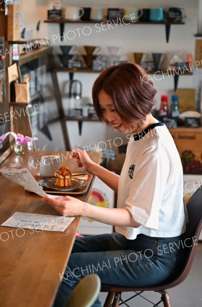 １２歳のプロフェッショナル　一杯のコーヒーで来店客を魅了 写真6